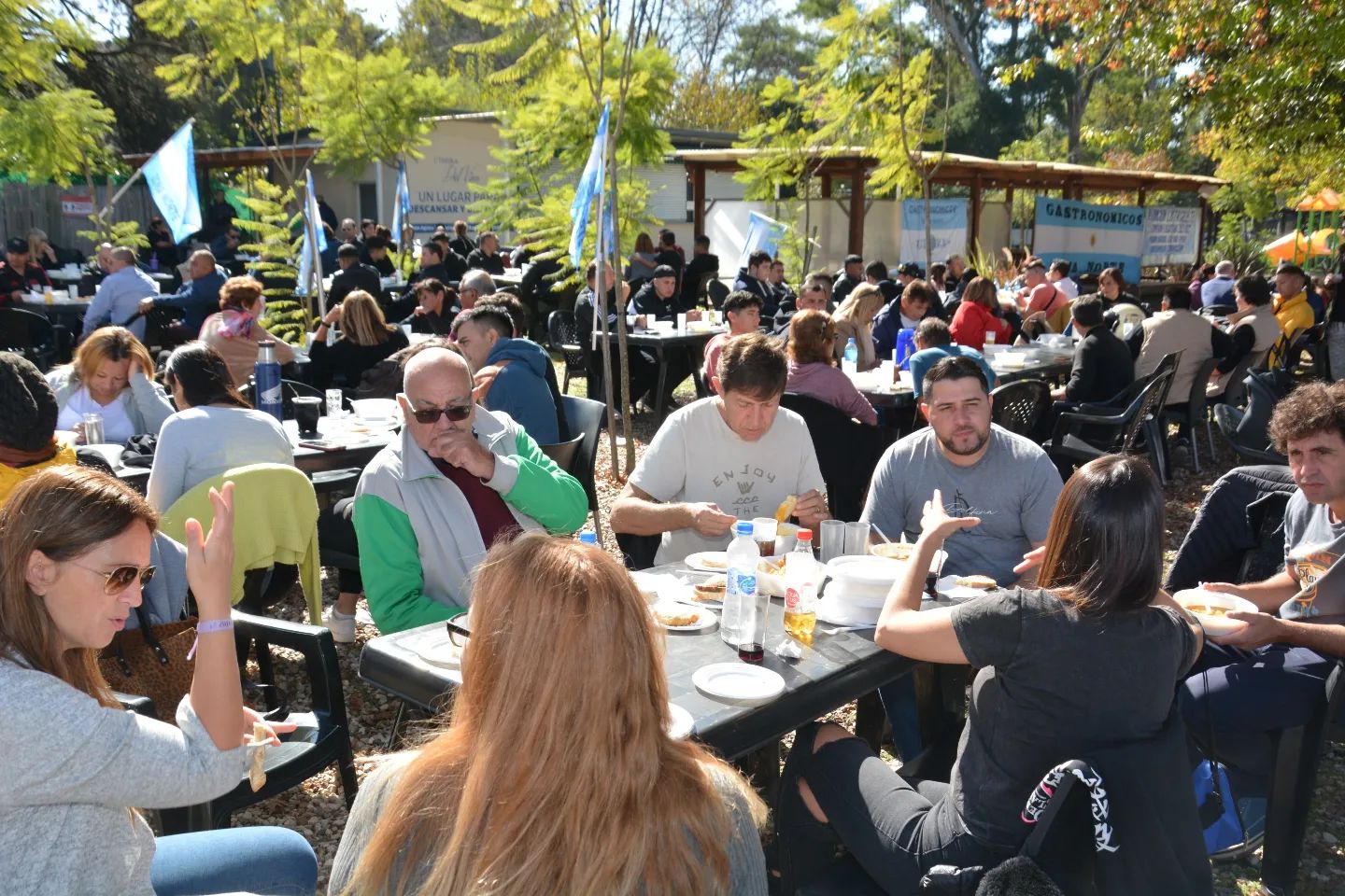 UTHGRA Zona Norte agasajó a los trabajadores en su día