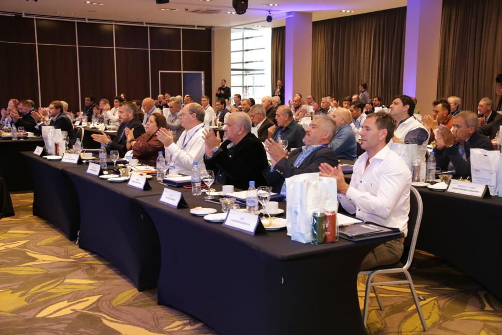 Se realizó el 35° Plenario Nacional de Secretarios Generales de la UTHGRA