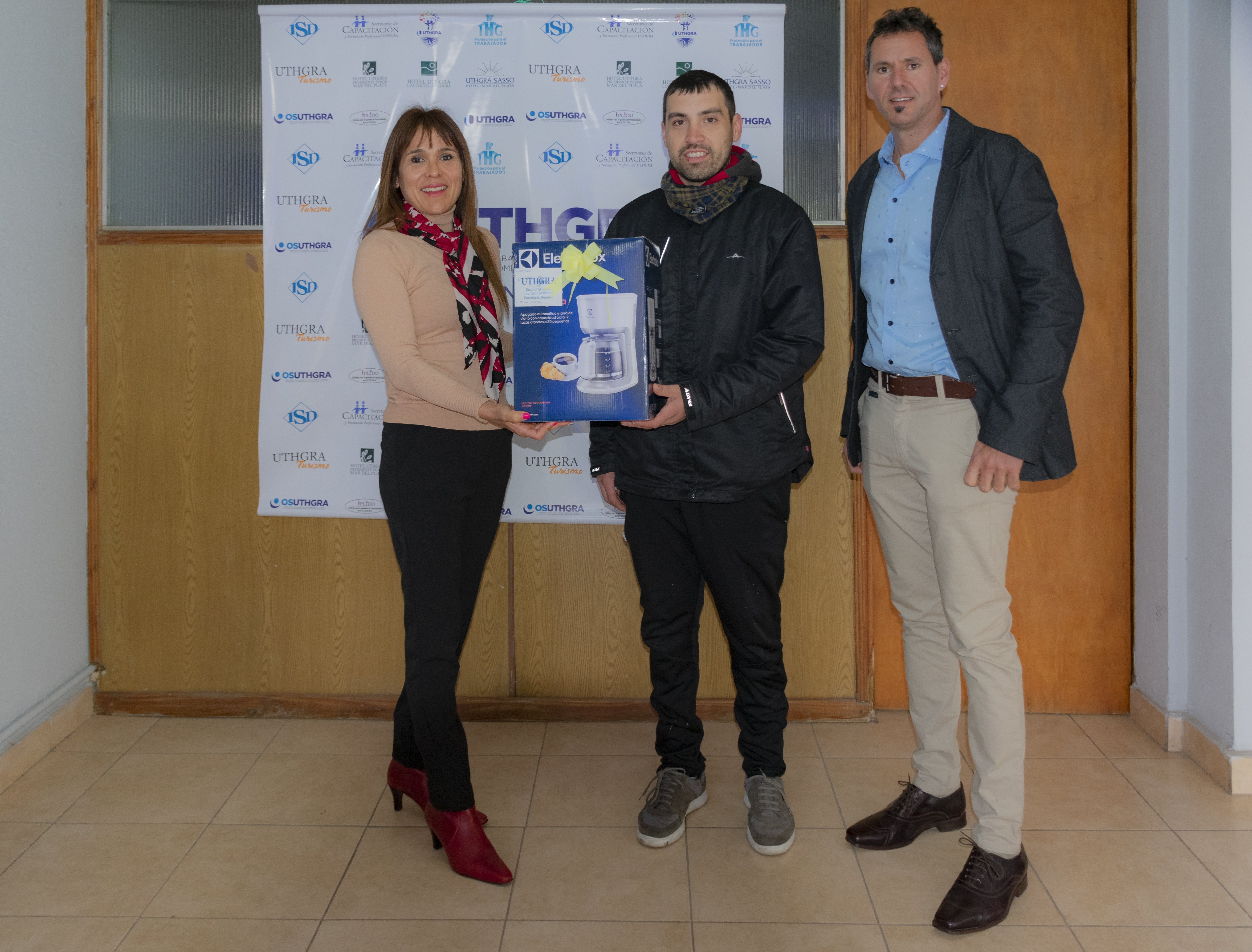 La seccional de la UTHGRA Junín sorteó diferentes premios por el Día del Gastronómico