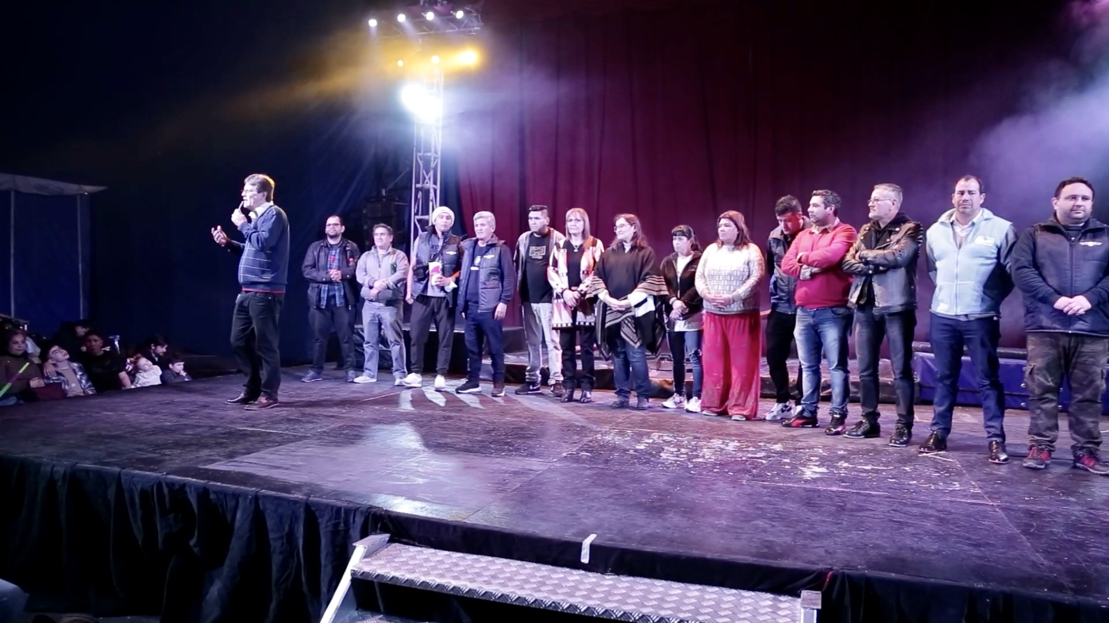 Las familias de la UTHGRA San Martín disfrutaron de un show circense