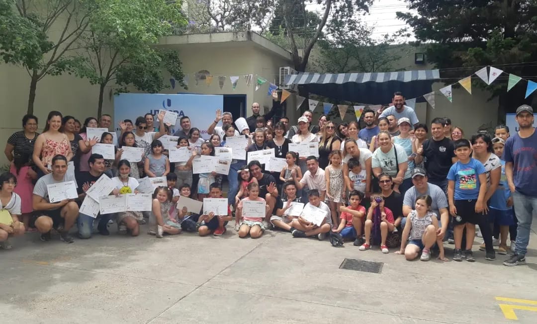 Concurso de pintura al aire libre en la seccional Avellaneda-Lomas de Zamora