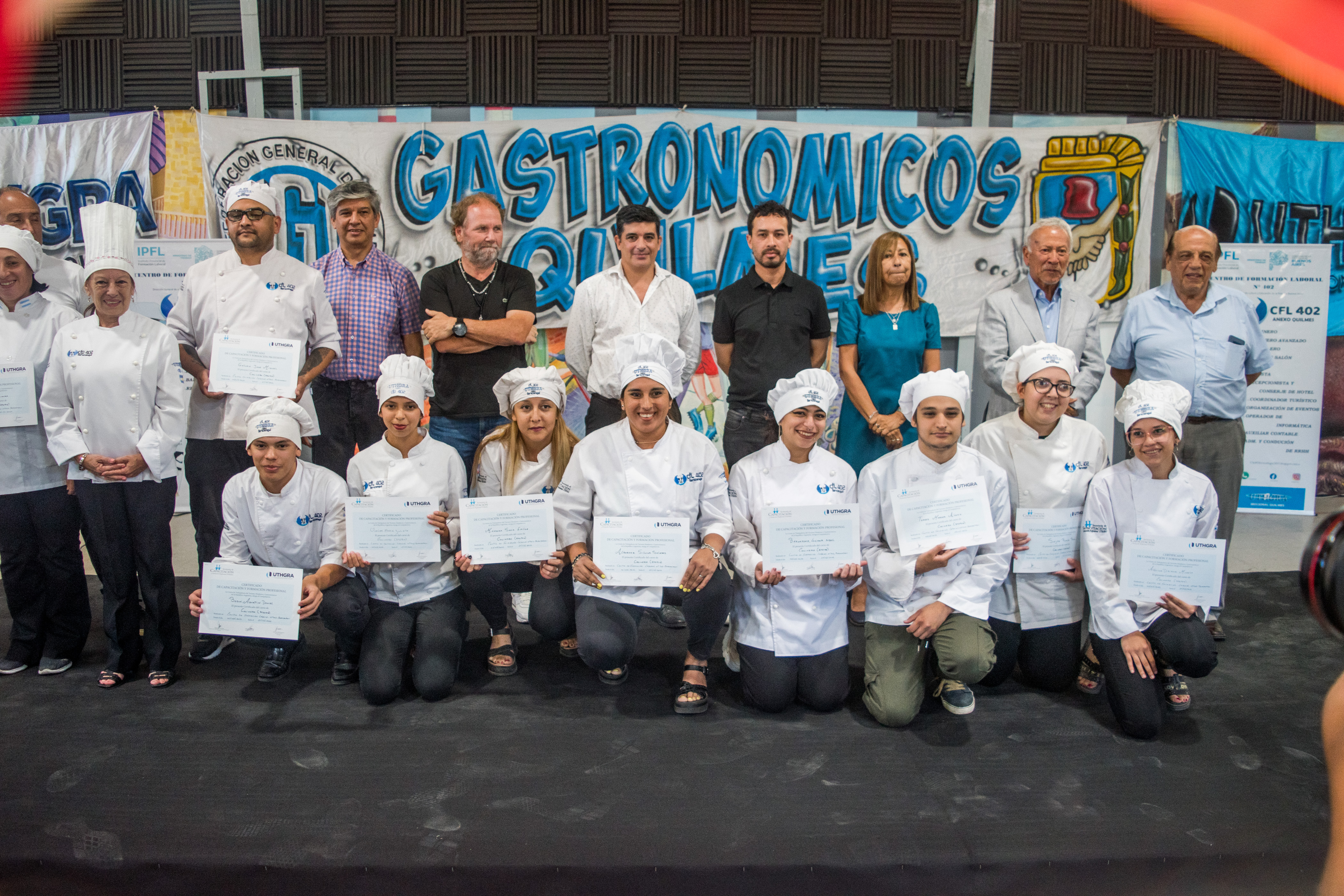 Entrega de certificados del CFL N°402 en la seccional de Quilmes