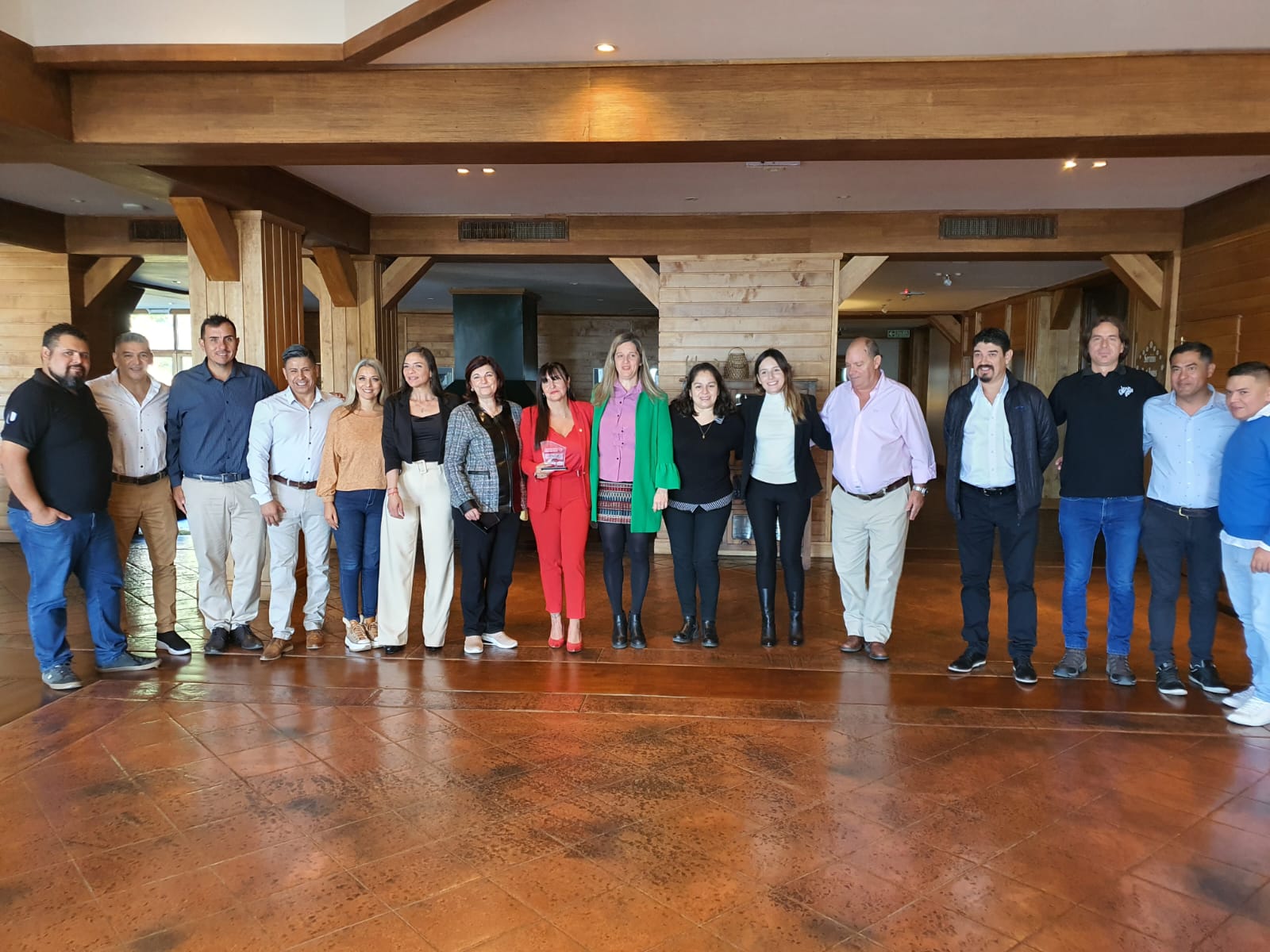 La UTHGRA Tierra del Fuego recibió a la Ministra de Trabajo de la Nación, Kelly Olmos