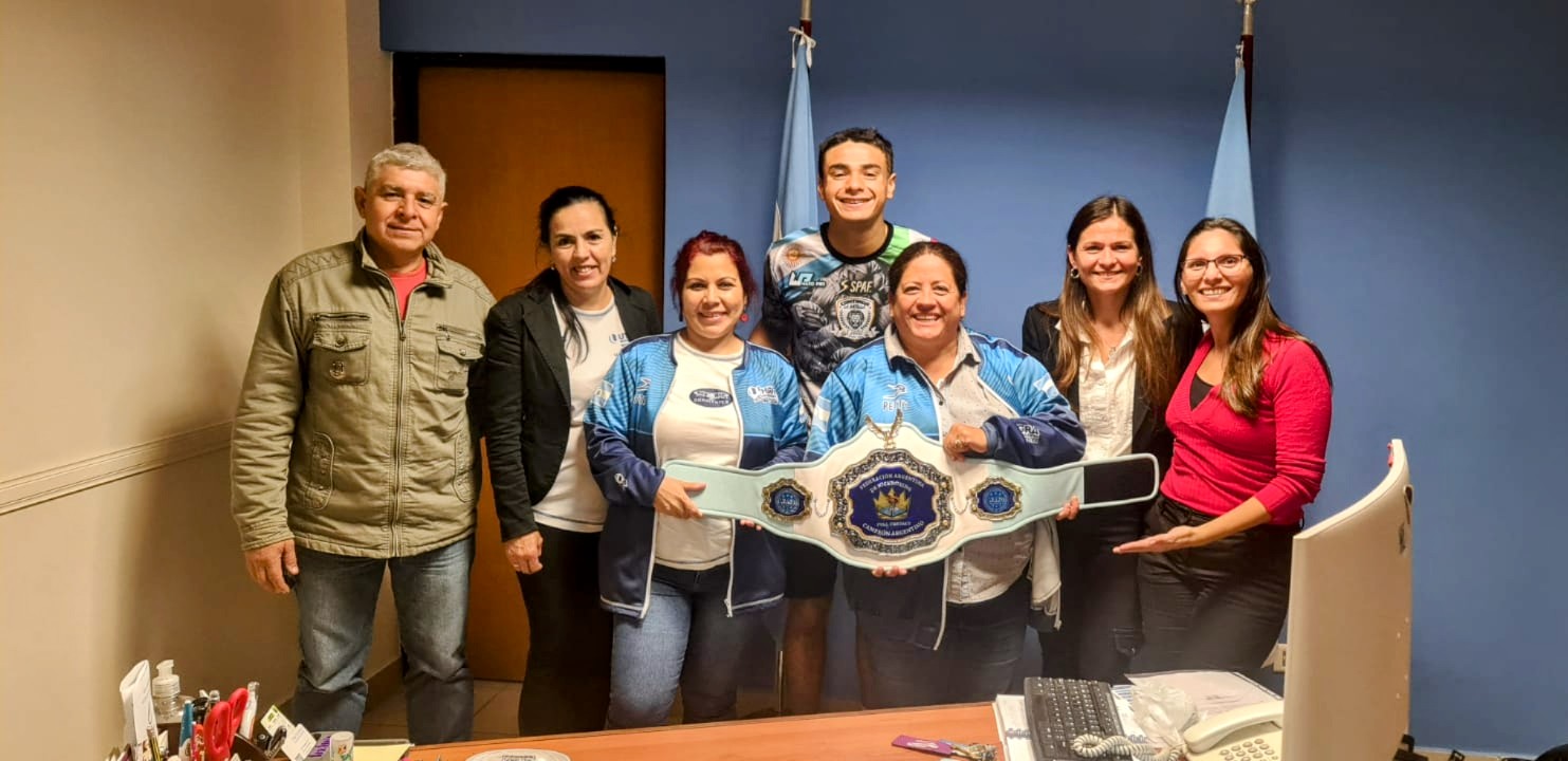 Torneo de Kick Boxing en UTHGRA Corrientes