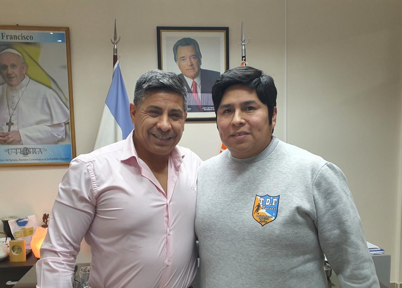 La UTHGRA colabora con el torneo patagónico de Futsal de veteranos y senior de la APFI